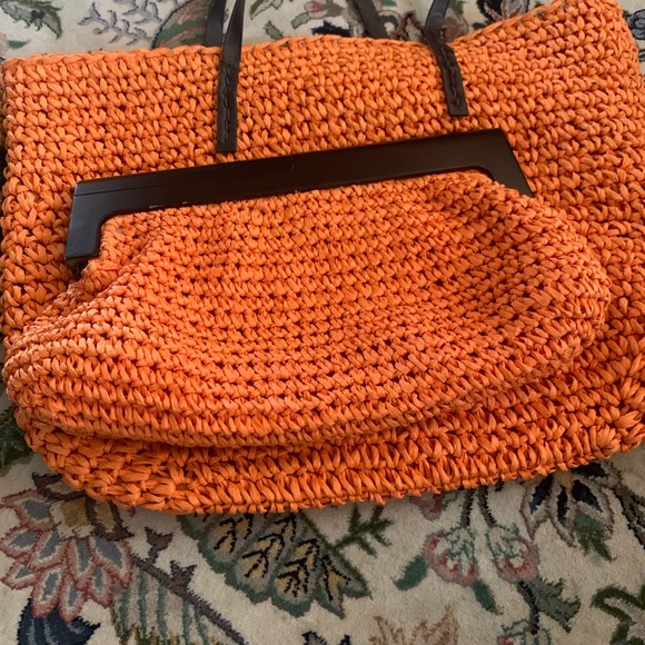 Purses - Picture 2 of 6